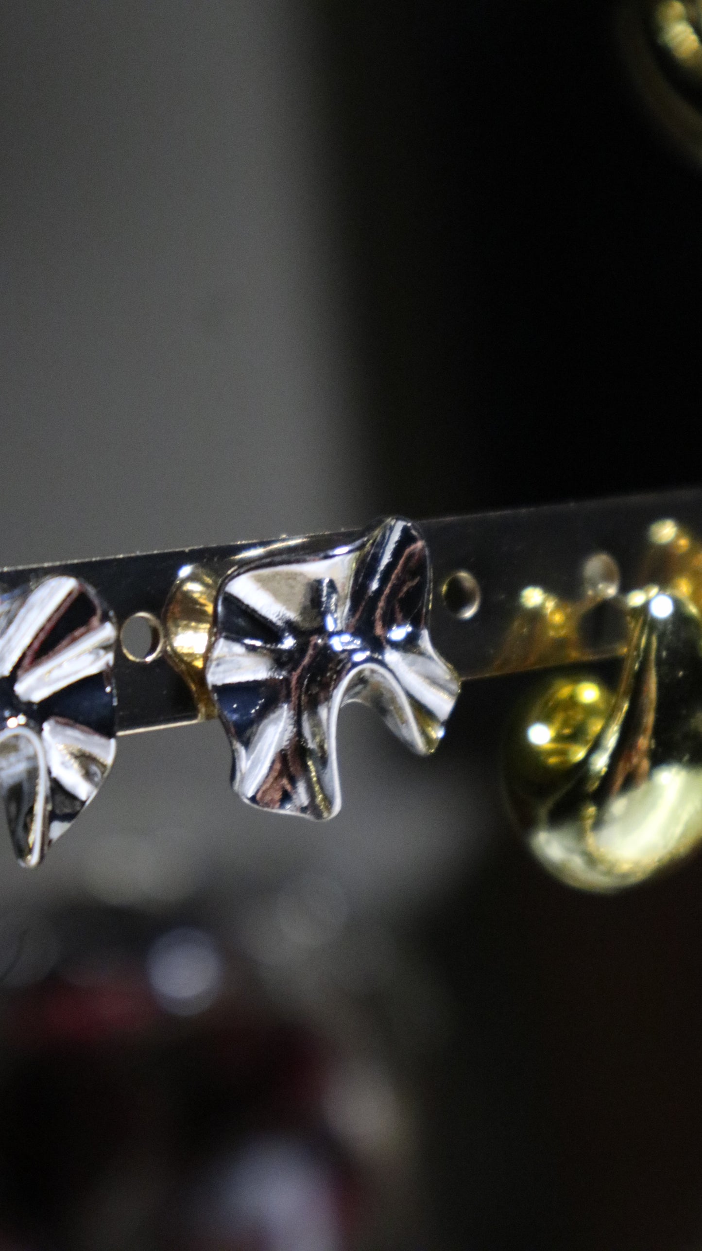 Silver chique