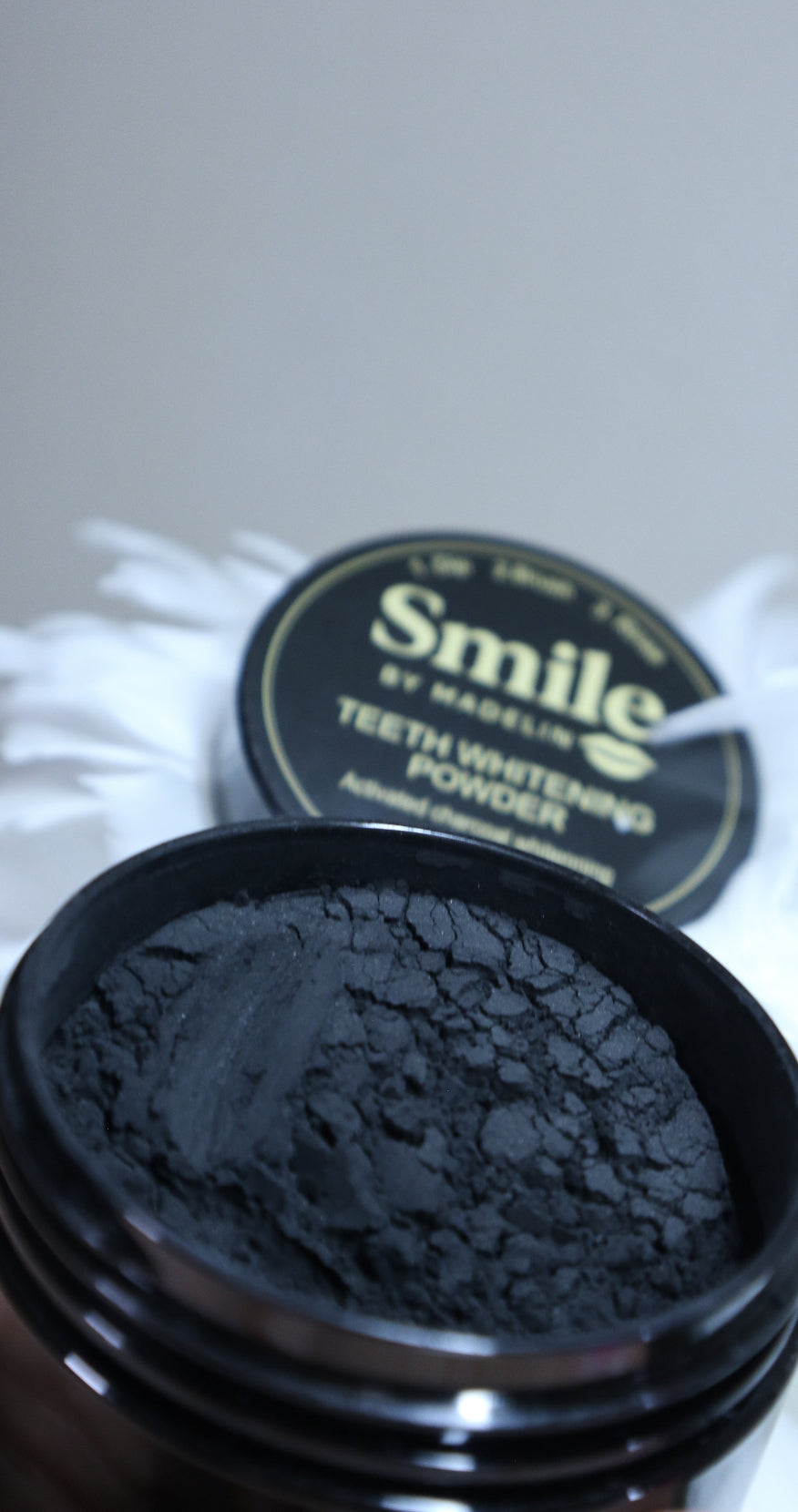Smile by Madelin – Activated Charcoal Polish